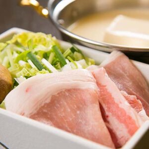 <span>1月30日宿泊</span><span>豆富懐石 <br class="sp_display"/>猿ヶ京ホテル</span><span>利根郡みなかみ町猿ヶ京温泉1171</span><span>一泊二食付きプラン</span>